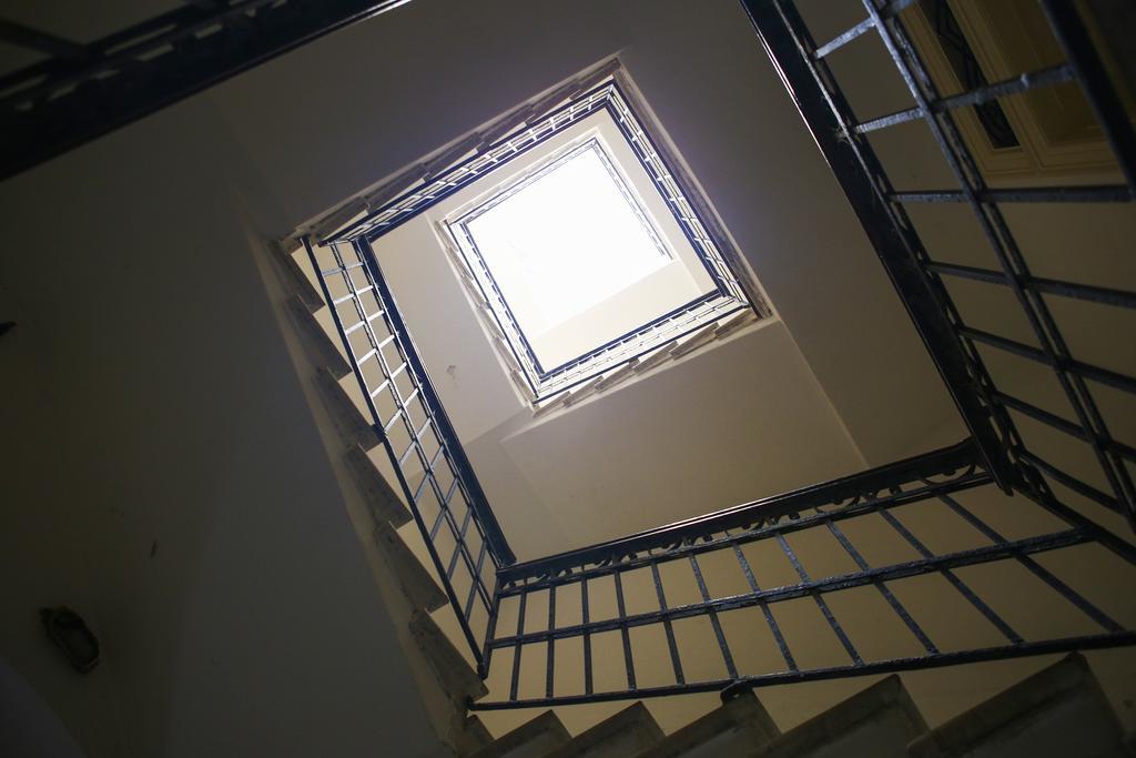 Lucena Apartment *